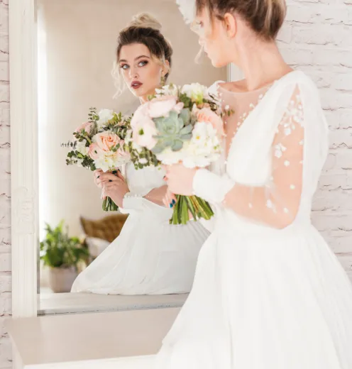 https://labosuisse.com.py/wp-content/uploads/2024/12/contacto-lux.webp